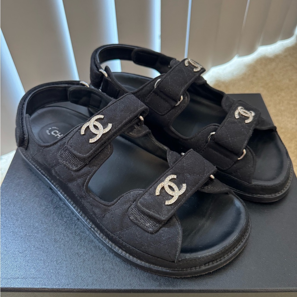 CHANEL Black Sandals with Quilted Straps and Silver Logo